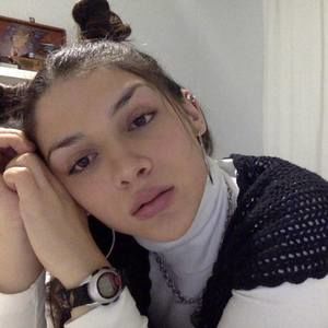 Meet your Posher, Zelia